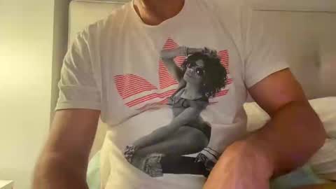 Snapshot of jesuiscoquinoui chatting on December 22, 12:16 pm Jesuiscoquin online show from December 22, 12:16 pm