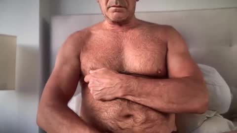 Snapshot of jesuiscoquinoui chatting on November 29, 7:44 am Jesuiscoquin online show from November 29, 7:44 am