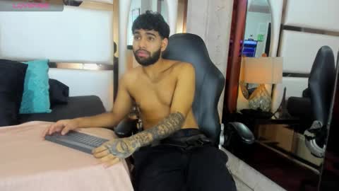 --- Jesus --- online show from November 26, 3:02 pm