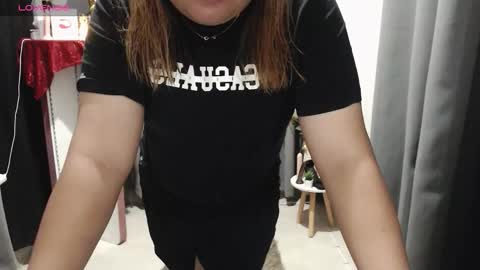 Snapshot of jesy_001 chatting on October 29, 10:28 am jesy_001 online show from October 29, 10:28 am