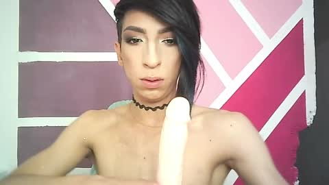 Snapshot of jet_clomet21 chatting on April 22, 7:37 pm Ale online show from April 22, 7:37 pm