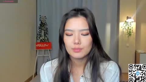 Hi all. My name is Naomi and Im glad to see you in my room  online show from February 18, 4:05 pm