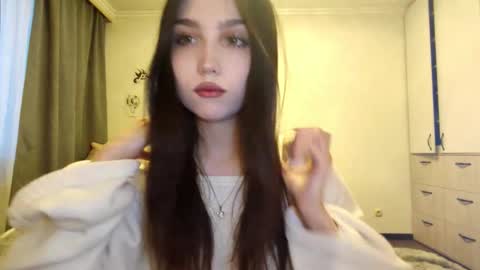 I am Gina ntmu Lets hit 10 Thumbs Up together online show from February 20, 12:16 pm