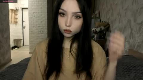 I am Gina ntmu Lets hit 10 Thumbs Up together online show from May 22, 3:13 am