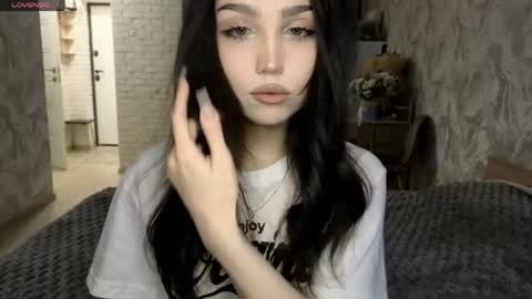 I am Gina ntmu Lets hit 10 Thumbs Up together online show from May 30, 5:37 am