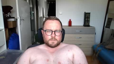 jeuneloup92 online show from May 28, 4:26 pm