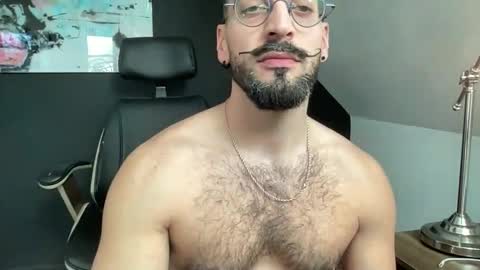 Snapshot of jeunemek00779042 chatting on November 8, 3:01 pm JEUNEMEK007 online show from November 8, 3:01 pm