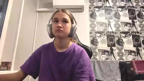 Helgi online show from November 27, 1:13 pm