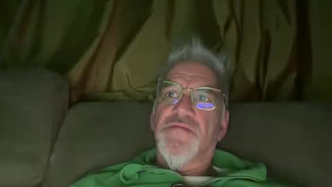 jewlronny online show from December 21, 9:36 pm