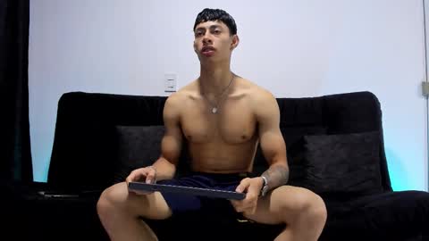 jey cox online show from November 24, 10:59 am