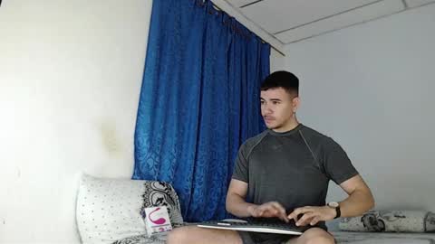 Juan David online show from January 13, 11:08 am