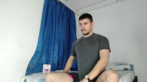 Juan David online show from October 6, 10:45 am