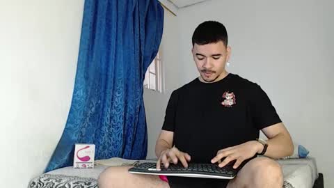 Juan David online show from October 24, 11:17 am