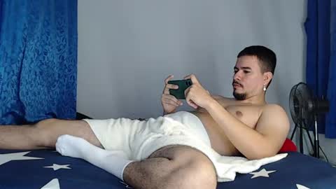 Snapshot of jeycob_happy97 chatting on July 2, 12:21 am Juan David online show from July 2, 12:21 am
