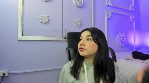 Snapshot of jeylee_ chatting on February 12, 11:38 am Jeyy online show from February 12, 11:38 am