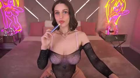 Jeysy online show from July 28, 4:39 pm