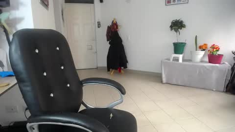 Camila online show from January 13, 6:35 pm