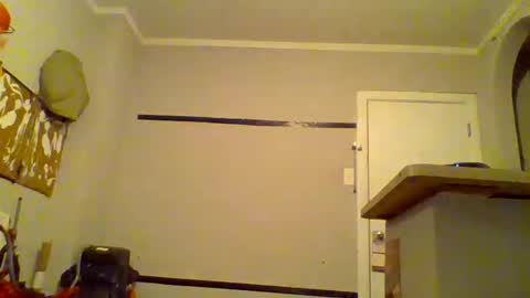 Snapshot of jezone200 chatting on October 13, 10:15 am J One 55 online show from October 13, 10:15 am