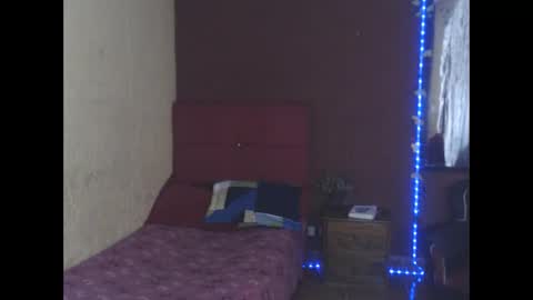 jffer_slhom online show from September 14, 9:25 pm