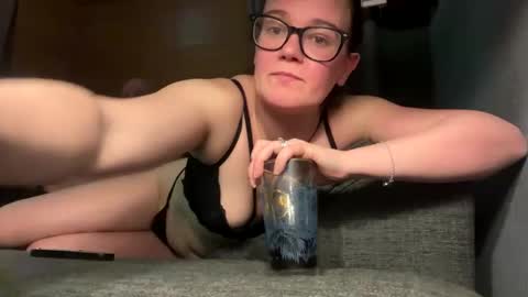 Snapshot of jg0907 chatting on February 11, 9:25 pm jg0907 online show from February 11, 9:25 pm