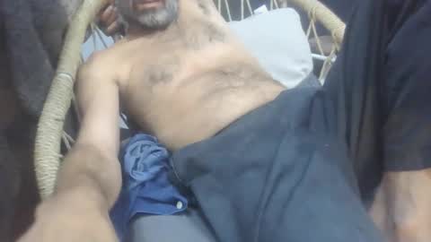 jglarsbel online show from March 23, 1:53 am