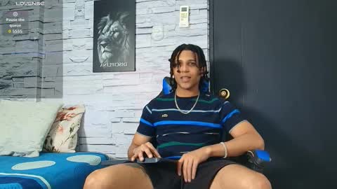 jhay_wheeler777 online show from January 19, 5:22 am