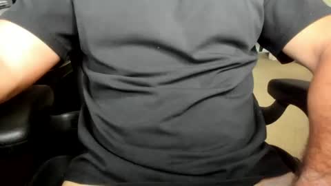 jhernandez13 online show from September 18, 11:34 am