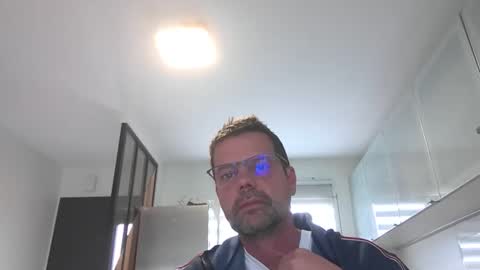 jhmec44000 online show from April 21, 7:03 am