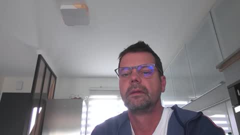 jhmec44000 online show from April 26, 8:23 am