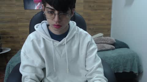 Jhoel online show from January 6, 12:24 pm