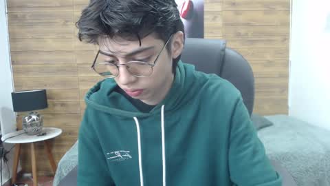 Jhoel online show from January 10, 12:04 pm