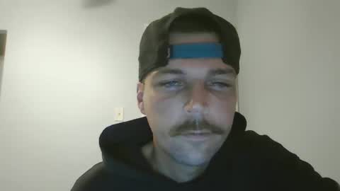 Snapshot of jholls chatting on October 11, 3:50 am jholls online show from October 11, 3:50 am