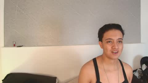 Snapshot of jhon_and_karol chatting on May 20, 3:56 am Jhon and Karol online show from May 20, 3:56 am