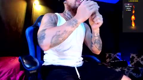 Snapshot of jhon_psyco chatting on July 2, 9:10 pm jhon_psyco online show from July 2, 9:10 pm
