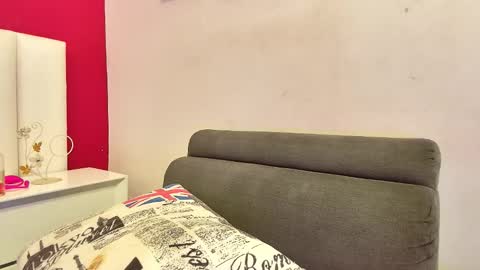 jhon online show from November 7, 4:07 pm