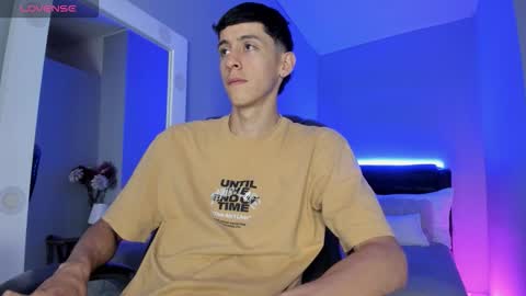 Jhon online show from December 20, 12:34 pm