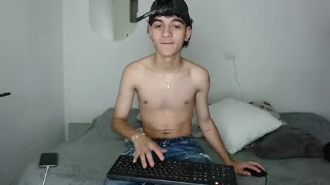 jhonay__cute online show from July 11, 12:13 am