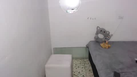 jhonay__cute online show from July 17, 8:43 am