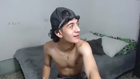 jhonay__cute online show from July 23, 11:24 pm