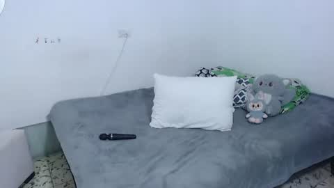 jhonay__cute online show from July 24, 3:21 pm