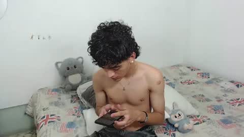jhonay__cute online show from August 6, 8:38 am