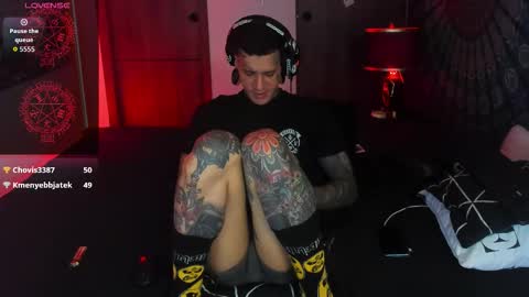 jhonny_ackerman online show from December 4, 8:45 am