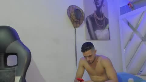 Snapshot of jhonny_flames7 chatting on December 23, 7:06 am jhonny online show from December 23, 7:06 am