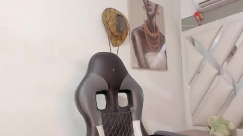 Snapshot of jhonny_flames7 chatting on December 28, 7:11 am jhonny online show from December 28, 7:11 am