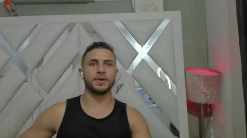 Snapshot of jhonny_flames7 chatting on February 5, 3:45 am jhonny online show from February 5, 3:45 am