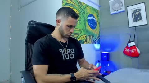 Snapshot of jhonny_flames7 chatting on September 15, 3:50 am jhonny online show from September 15, 3:50 am