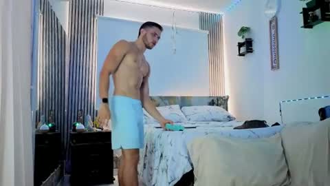 jhonny online show from July 13, 8:11 pm
