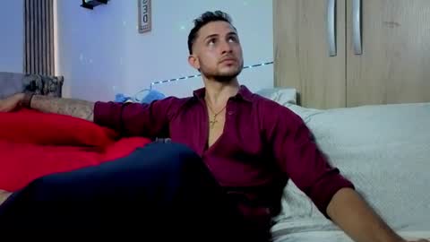 jhonny online show from July 24, 7:34 pm