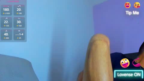 Jhony Alzate online show from December 11, 7:09 am