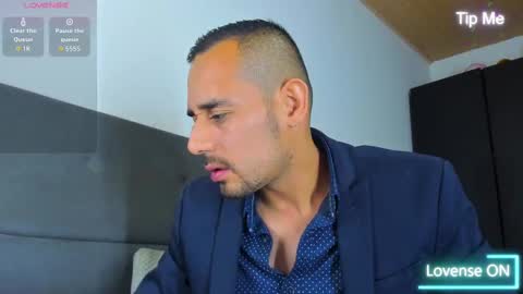 Jhony Alzate online show from October 4, 4:43 am